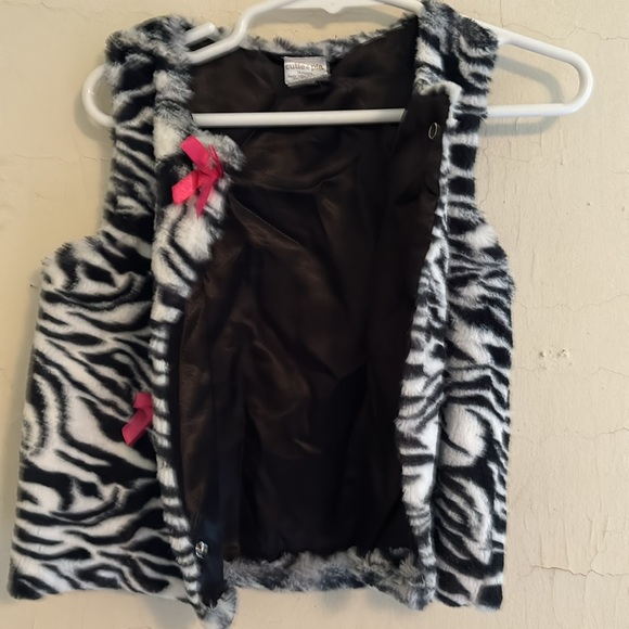 Cutie Pie sweater vest zebra pattern with pink bows 18 months - Picture 4 of 5
